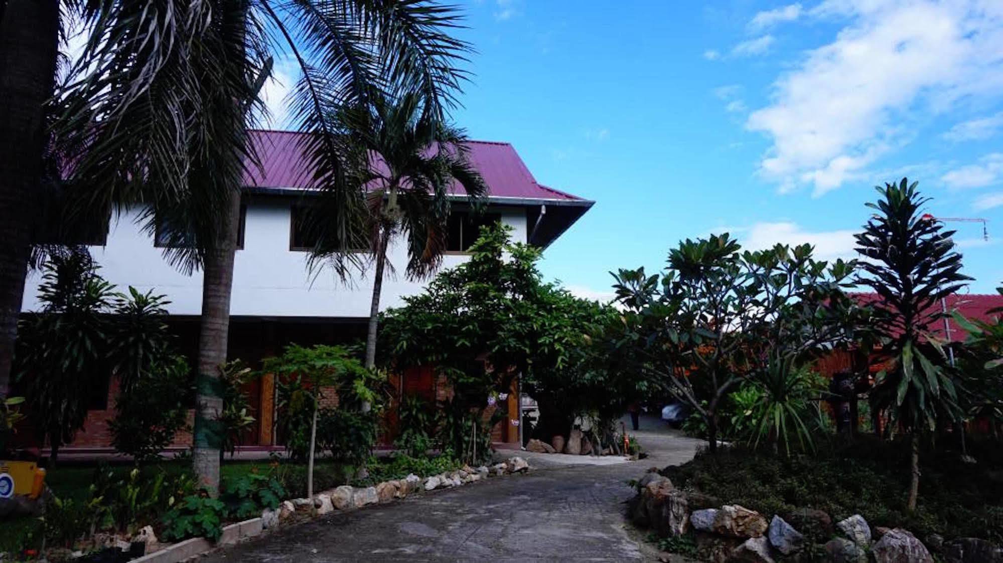 Khun Mai Baan Suan Resort Mae Ai Екстериор снимка